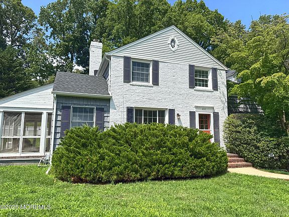2nd image of 260 Harding Road