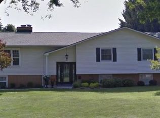 163 High Point Dr, Wadsworth, OH 44281