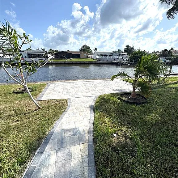 10708 Donbrese Ave — Photo 34