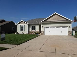 2131 N 1st St, Seward, NE 68434
