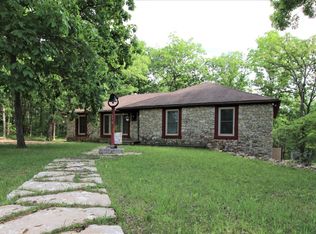 3078 Bradley Dr, New Bloomfield, MO 65063