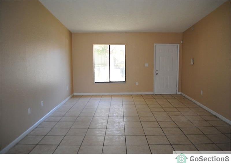 2nd image of 28102 SW 140th Ct