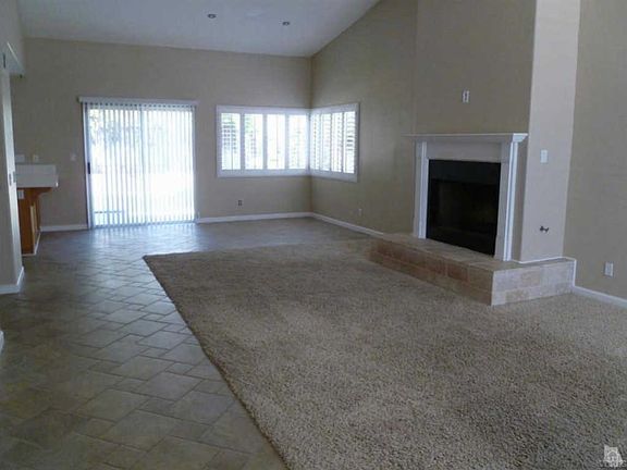 3rd image of 1538 Carnation Ave