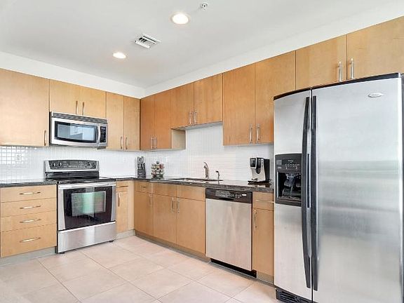 3rd image of 300 S Australian Ave Unit 1216