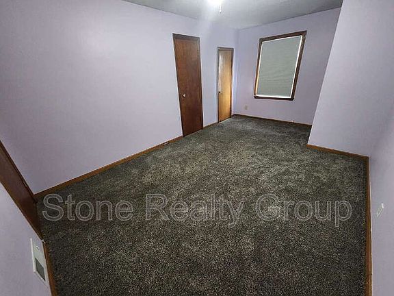 4th image of 1711 S Brown Ave