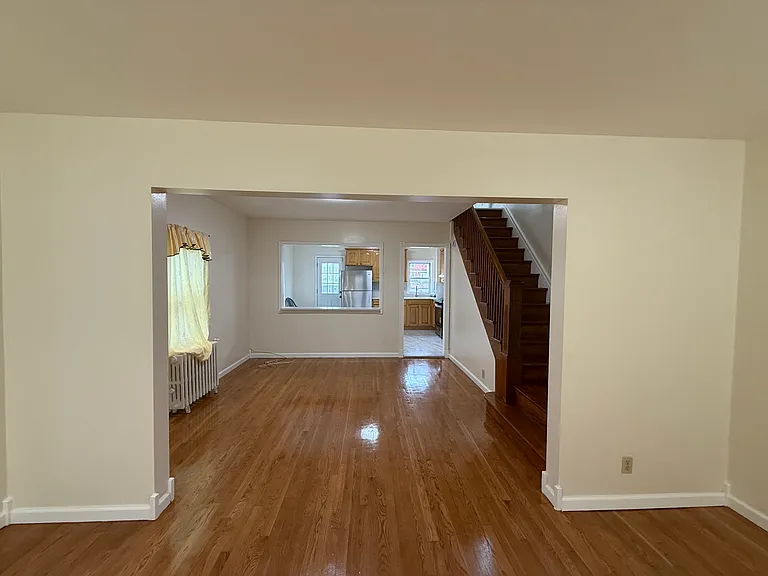 24 Ellington St — Photo 13