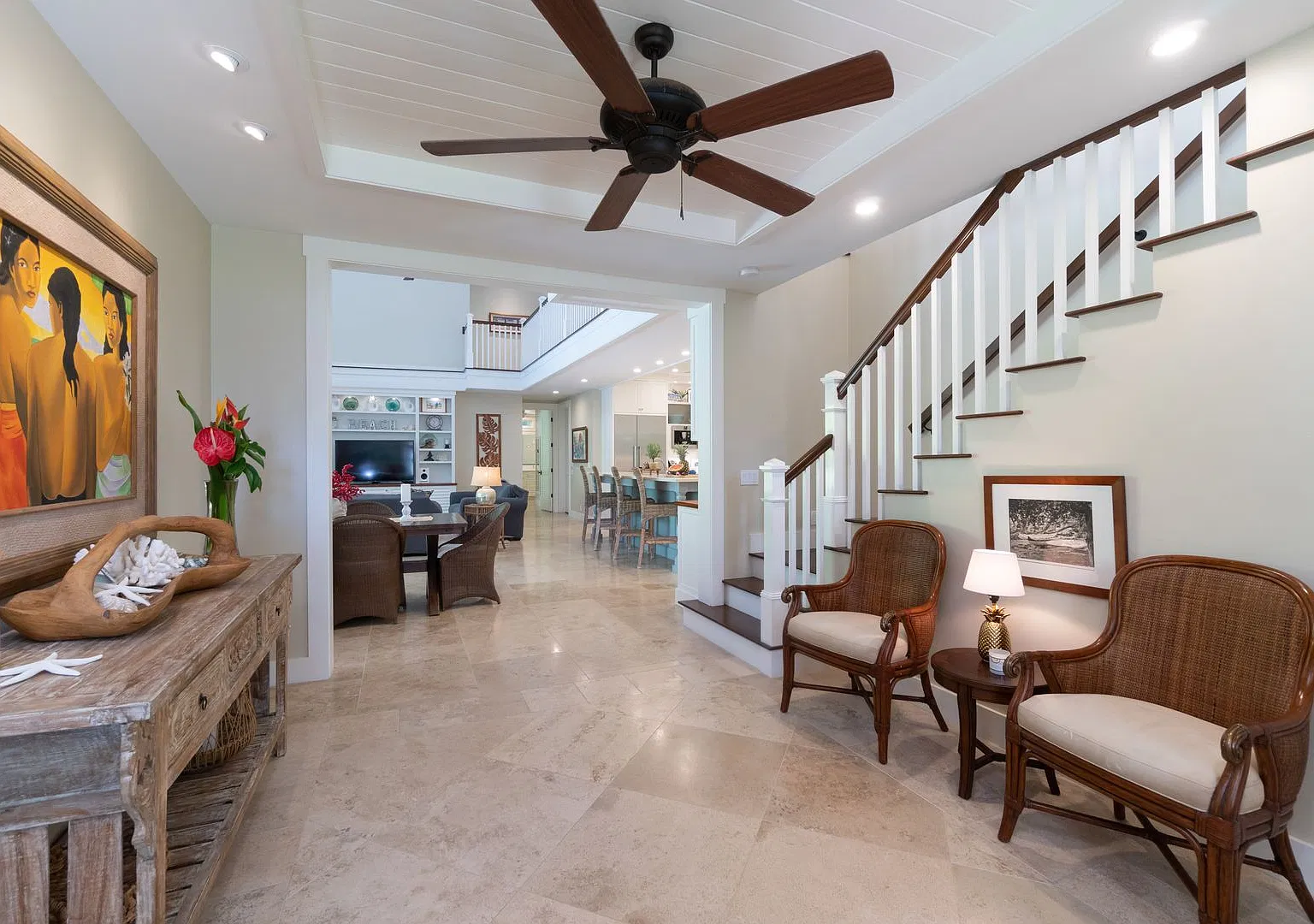 Holiday Special - Available December 1- December 31 Only - Stunning Fully-Furnished 3 Bedroom, 3.... — Photo 4