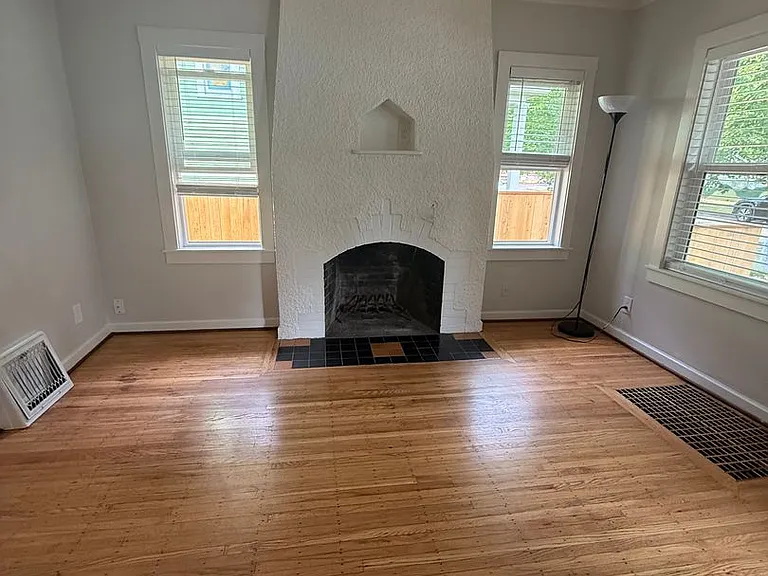 3325 SE 25th Ave — Photo 12
