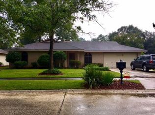 1051 Saint Peter Dr, Slidell, LA 70460