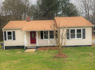 901 Davis Dr, Chester, SC 29706