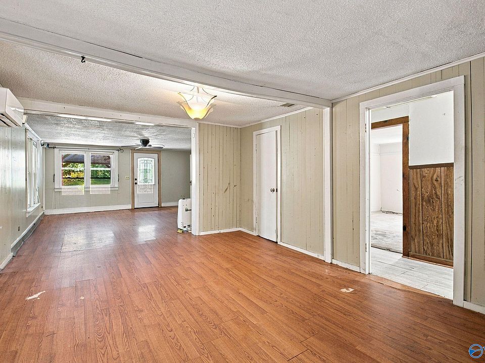 13th image of 710 County Road 317