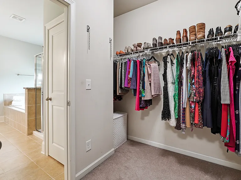 715 Saybeck Way — Photo 23