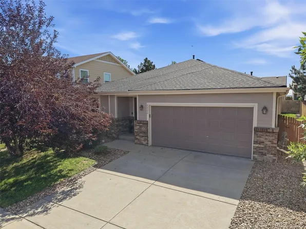 5526 Lewiston Street, Denver, CO 80239