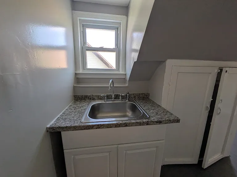 467 Connecticut Ave #3A — Photo 7