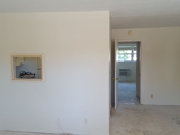 4th image of 625 Antioch Ave APT 206