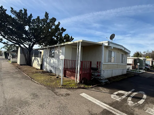 415 N Akers Street #104, Visalia, CA 93291