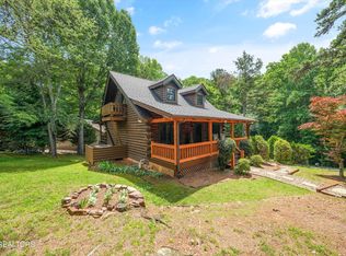 1408 Tomahawk Trl, Maryville, TN 37801
