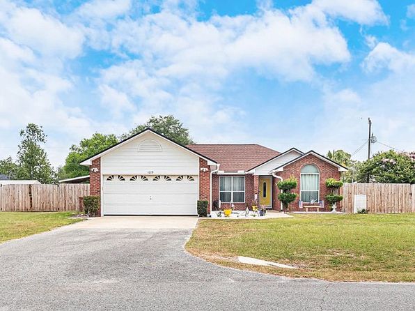 1009 Christie Ct