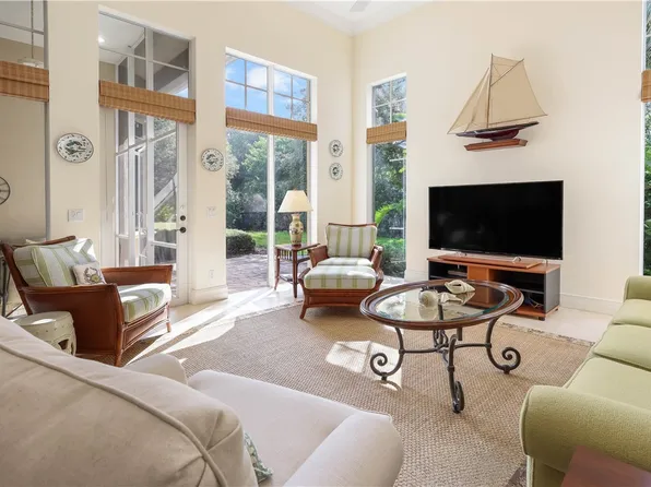 1632 Weybridge Cir, Indian River Shores, FL 32963