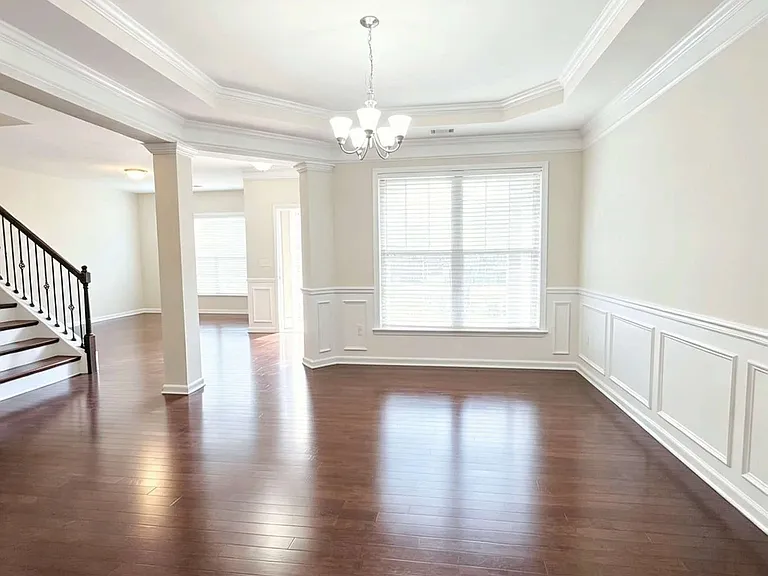 2440 Northmont Pkwy — Photo 10