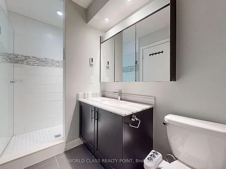 4070 Parkside Village Dr #7 — Photo 29