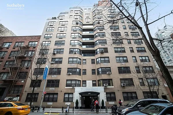 Sold by Sotheby's International Realty | media 22