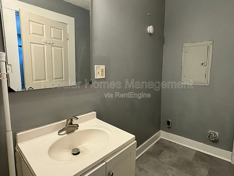 3135 E Minnesota St — Photo 8