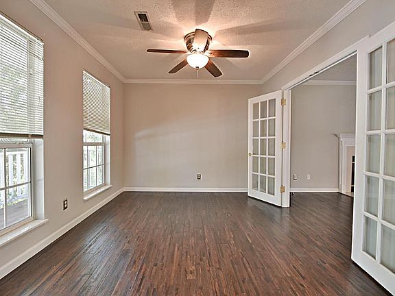 5th image of 1222 Edenbridge Way