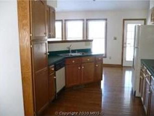3rd image of 10223 Ni River Dr