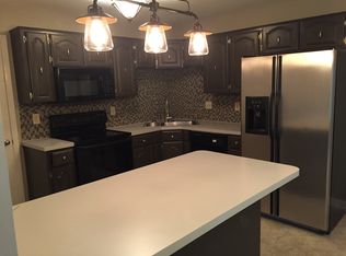 322 Shadow View Dr, Little Rock, AR 72211