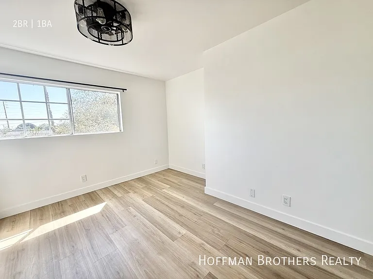 5229 Alhambra Ave #2 — Photo 7