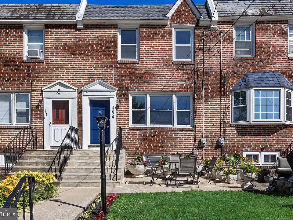 1st image of 454 Woodlawn Ter