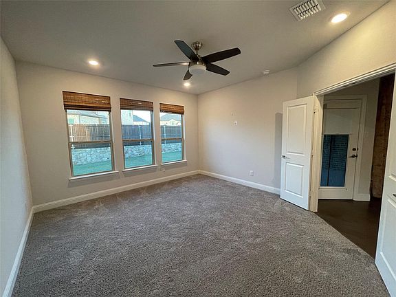 4th image of 1905 Botticelli Dr