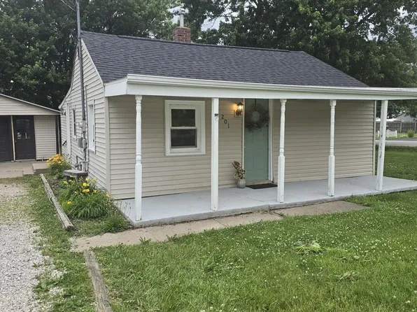 201 4th St, Colona, IL 61241