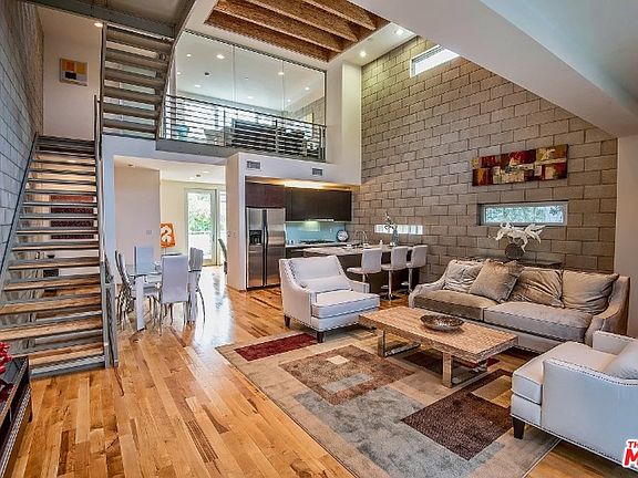 5th image of 3450 Cahuenga Blvd W APT 704