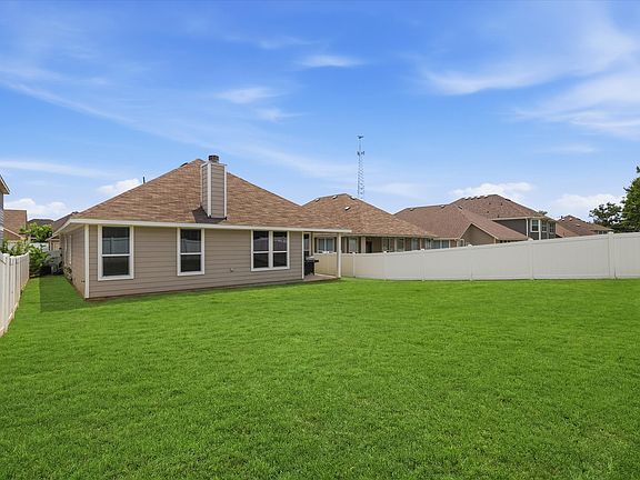 4th image of 8993 Fair Oaks Dr