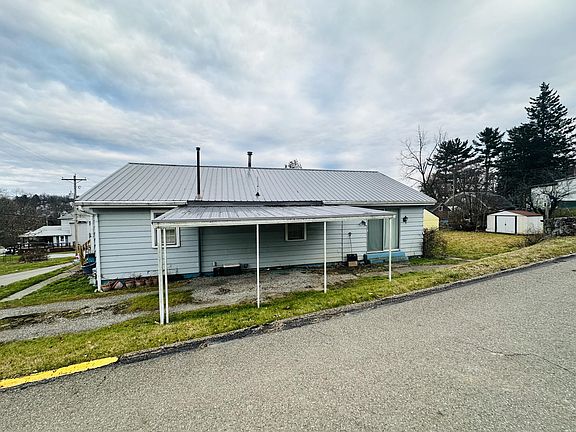 3rd image of 308 Spruce St