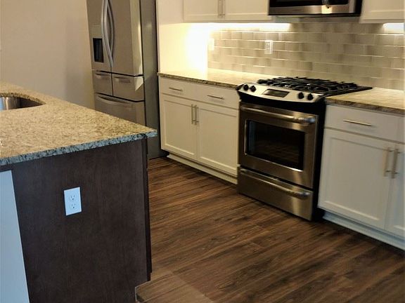 2nd image of 11474 NW Captain Ln