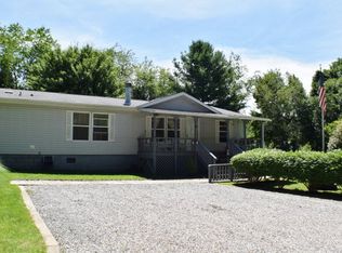 151 Prescott St, Shady Spring, WV 25918