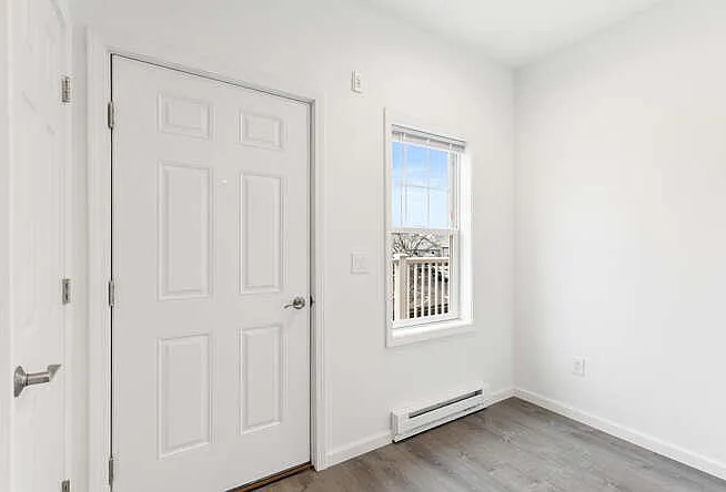 50 Maplewood Ave — Photo 2