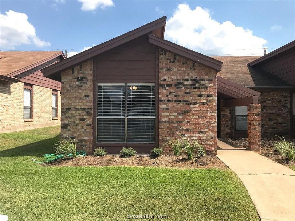 1st image of 4022 Woodcrest Dr
