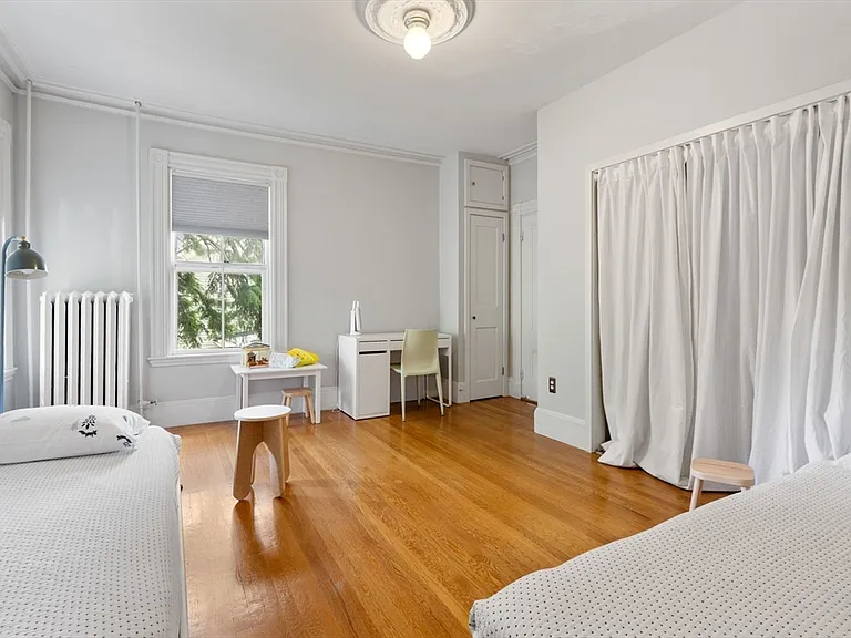 15 Myrtle St #2 — Photo 16
