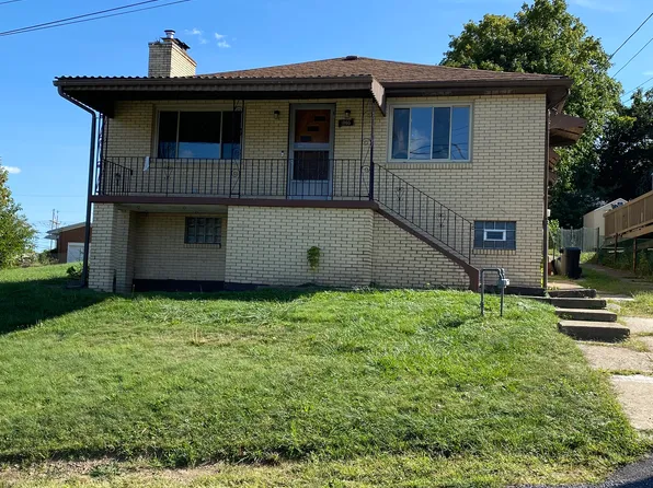 1205 Croxall Ave, Aliquippa, PA 15001