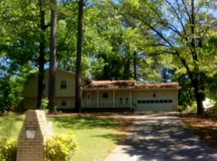 9026 Snipe Ln, Jonesboro, GA 30236