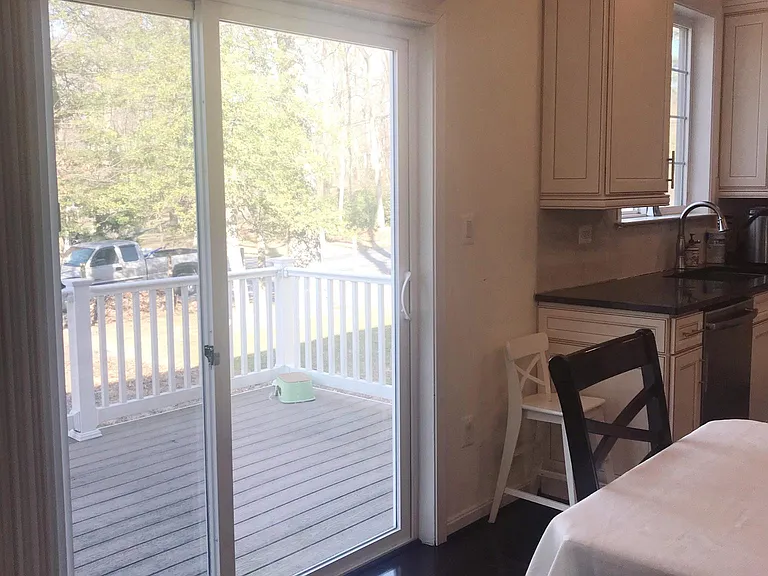 906 Saint Martins Loop — Photo 10