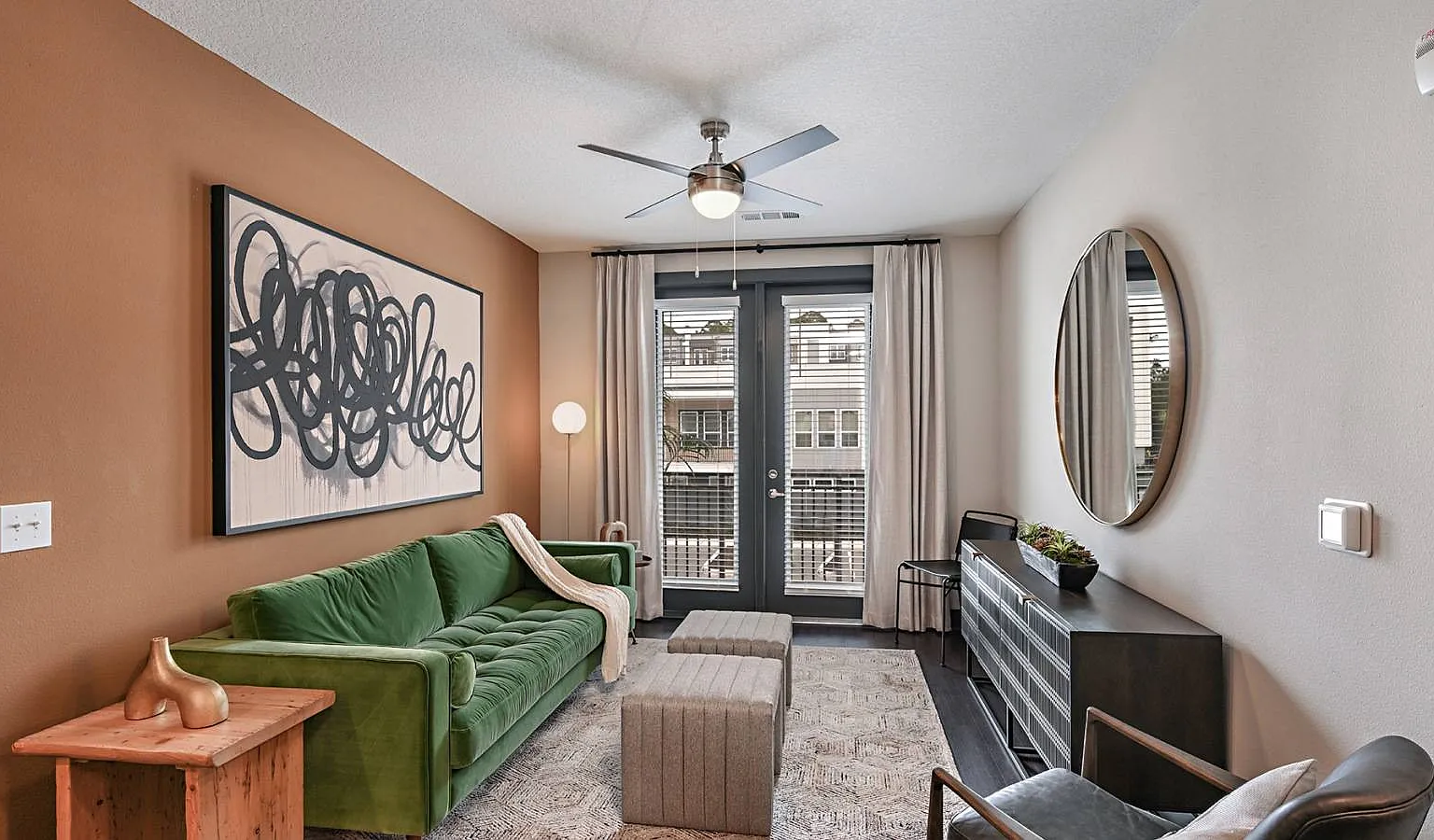 Haven 8181 — Photo 3