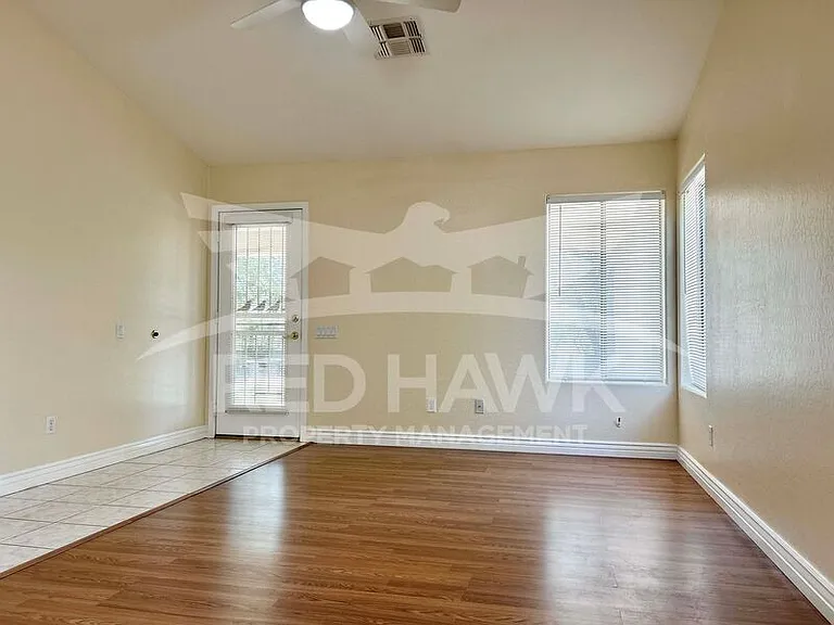 3863 E Linda Ct — Photo 8
