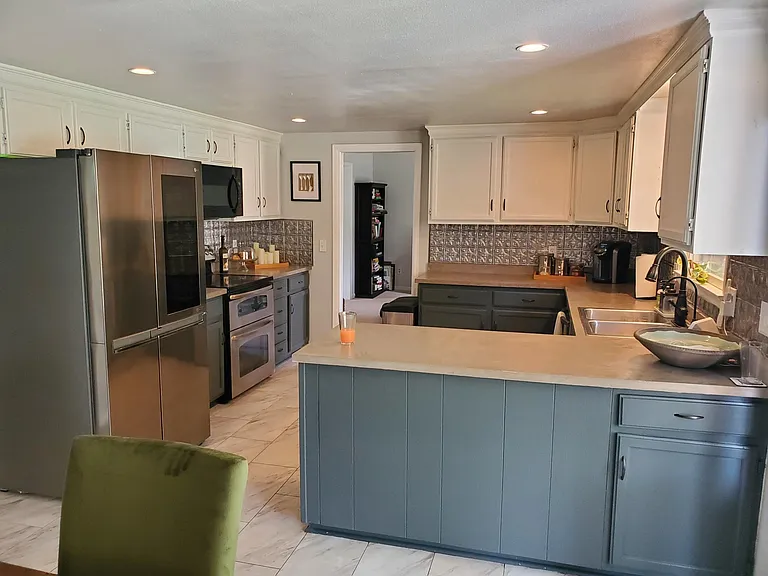 5942 S Emporia Cir — Photo 3