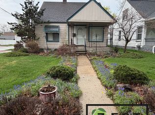 24601 Andover Dr, Dearborn Heights, MI 48125
