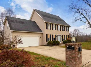 5024 Rosecrest Dr, Hurricane, WV 25526